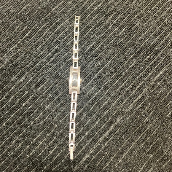 GUCCI WATCH BLACK FACE ОННН
LA LAAAA -Beautiful - Picture 5 of 9